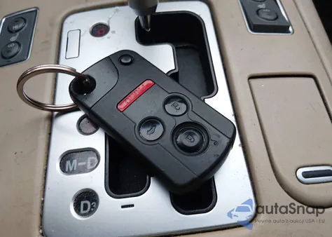 2008 Acura Rl 3.5 from USA, damaged, VIN JH4KB16528C004104